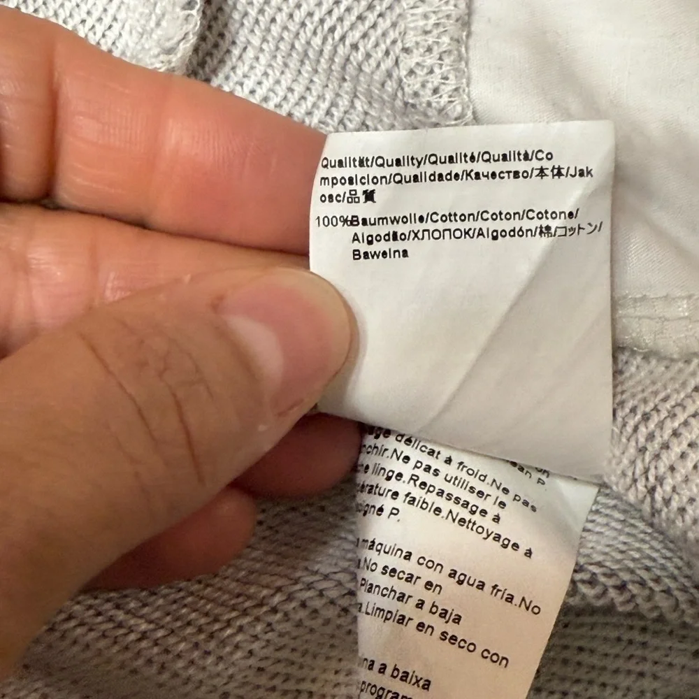 Hugo Boos Gray Button-Up Cardigan